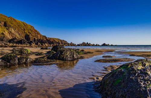 The Coach House - Photo 52