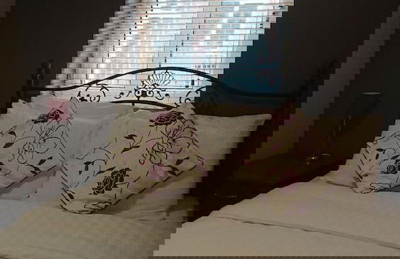 Victoria Cloisters Apartments - Photo 5