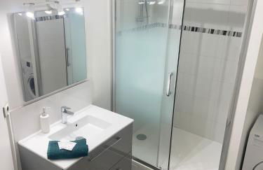 Cosy T2 avec Parking 3 min de la Gare - Foto 4