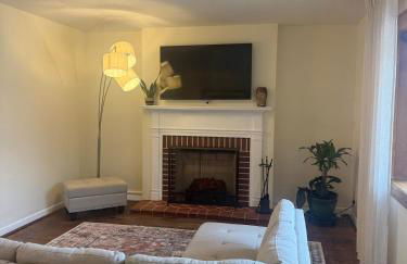 2 bedroom hot tub home near NKU - Foto 5