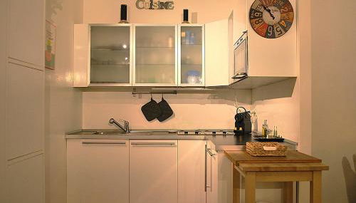 Intero appartamento fronte Ospedale San Raffaele - Foto 4, stove