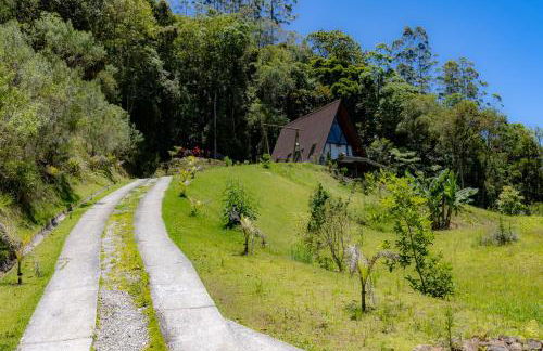 Chale Alcantara Jacuzzi, Lareira e Deck com Vista - Foto 46