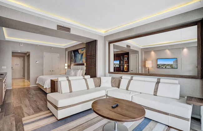 Luxury Beachfront Studio-with Daily Cleaning - Foto 6