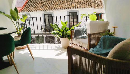 Impressive apartment with 3 bedrooms metres from the beach - Foto 1
