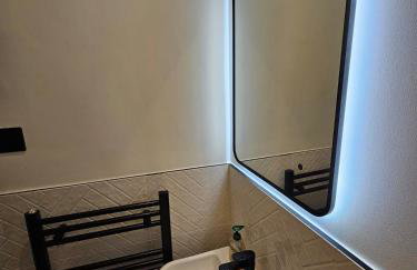 The Rocky Luxe - 4 Bedrooms - Parking - Sleeps 8 - Foto 47