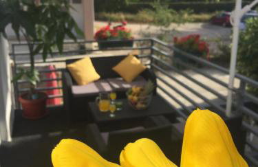 Sunflower-beautiful Modern Apt. w. Terrace&garden - Foto 25