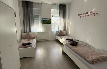 estrella24 LIVING ROOMS Singapur - Foto 4