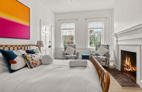 Historic 1790s Old Town Gem 5BR with Parking - Prince Street - Foto 10