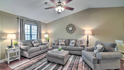 Quaint Family Home Near Downtown Murray and MSU - Foto 4