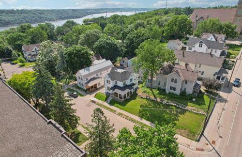 NEW! Heritage Retreat in the heart of Stillwater - Foto 41