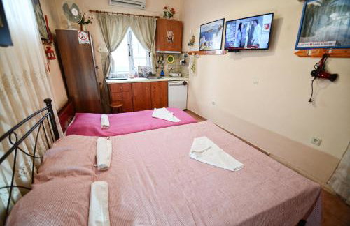 Ikaria Studios - Photo 36