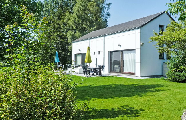 2 bedroom House in Bütgenbach with garden and terrace - Photo 1