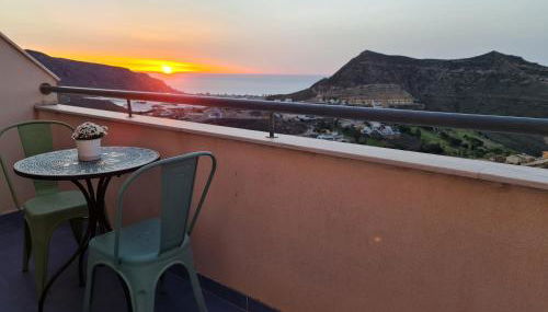 Sybarix Apartment: Precioso apartamento con vistas al golf y el mar - Foto 2