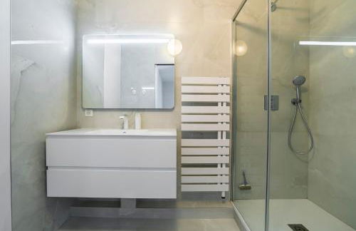 Superbe 2 pièces 52 m2 refait à neuf Boulogne Nord - Superb brand new 1 bedroom appartement North of Boulogne - Foto 9