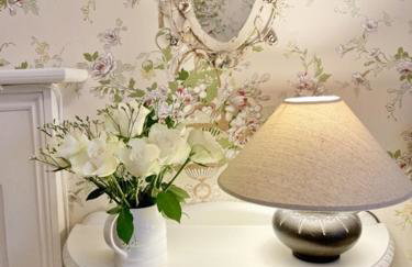 Welcome to Hazelwood, The Mount Somerton Apartment - modern and fully equipped, Private off-street parking, Near Glastonbury Tor, The spectacular Wells Cathedral, Stourhead, Sherborne Abbey, Millfield School, Clark's Village - Foto 21