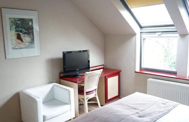 Charming Cottage With Pool in Houffalize - Photo 3