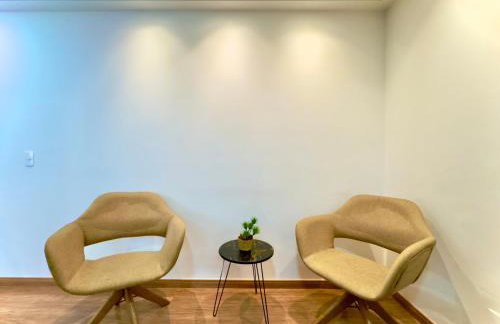 Apto em Condominio Frente Mar com Piscinas Spa Sala de Jogos Quadra de Futebol e Espaco Kids Ideal para Familias - Photo 17