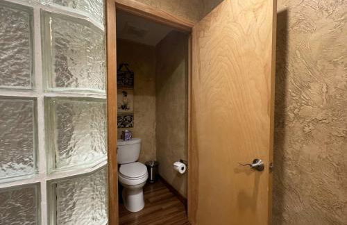 Best location in the heart of lions head, Ski lockers, jacuzzi and pool - Photo 23