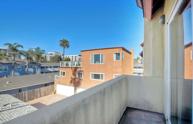 South Pacific Walk to Beach! - Foto 28