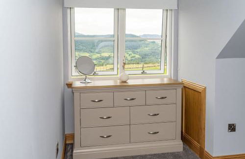 The Annexe, Luxury Property with Hot Tub at Pitilie Pods - Foto 19