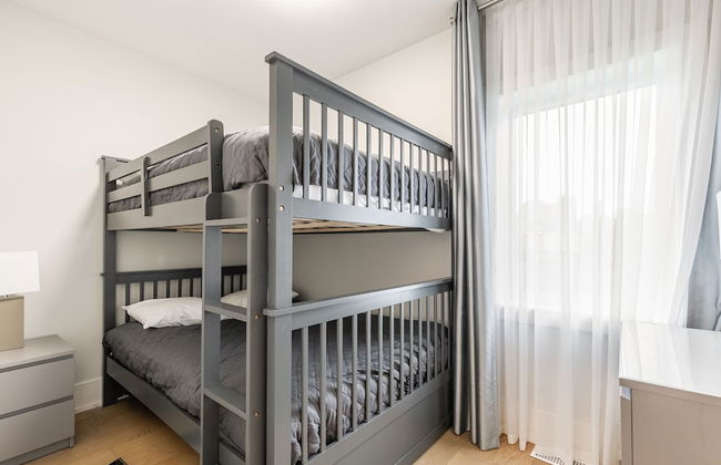 GLOBALSTAY. Fancy Downtown Apartments - Photo 14