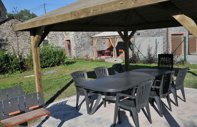 Holiday Home in Bastogne With Sauna & Bubble Bath - Photo 13