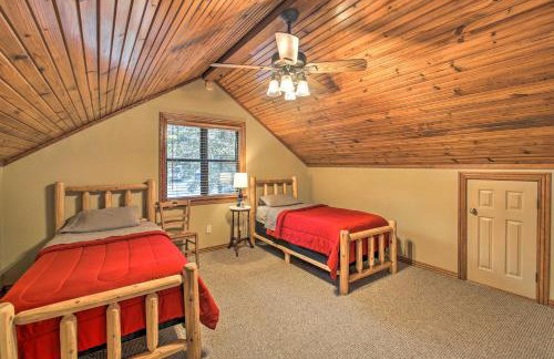 Waterfront Lake Dardanelle Home with Dock and Fire Pit - Foto 12