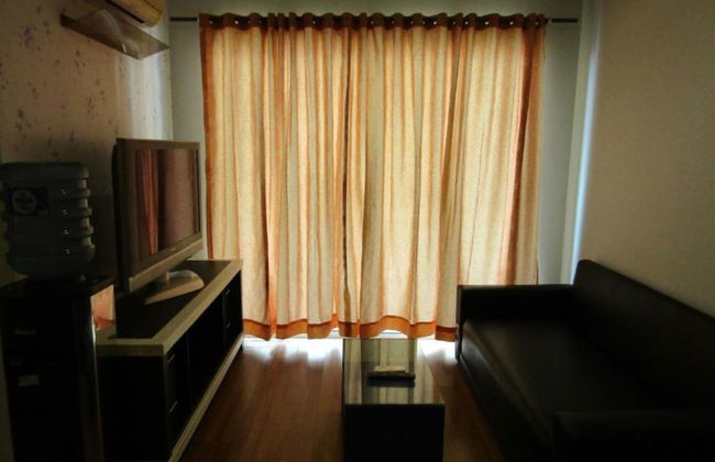 Apartment MoI Kelapa Gading by Gading Property - Foto 9