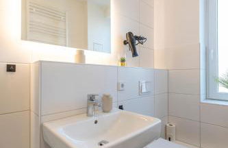 RR - Central Apartments 80qm - Balcony - Washer - Foto 20