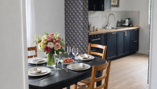 Villa for 10, heated pool jacuzzi, Bordeaux getaway - Foto 2