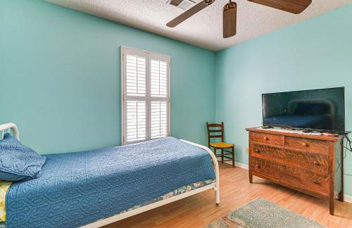 Hot Tub and Gazebo Group Getaway Near Dtwn Conway! - Photo 22