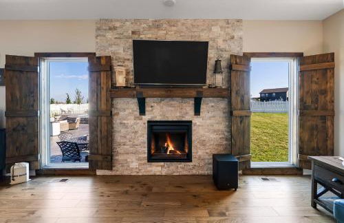 Spacious Country Farmhouse Retreat, Sleeps 16, Pool, Movie Room - Foto 35