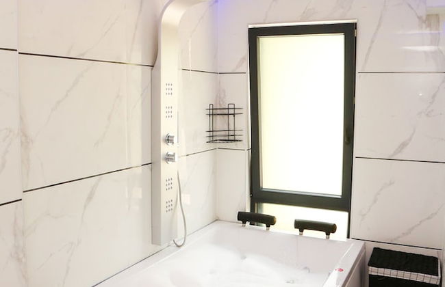 VILLA SEMI - Photo 19