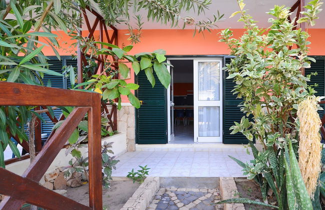 Nautilus Aparthotel - Photo 34