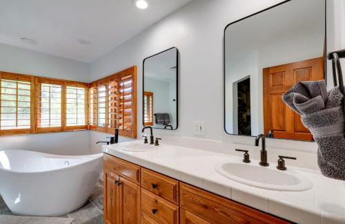 Spacious Flagstaff Home with Hot Tub and Fire Pit! - Photo 16