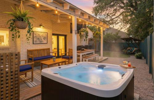 Cold Plunge Outdoor Shower Bike to Shem Creek - Photo 1