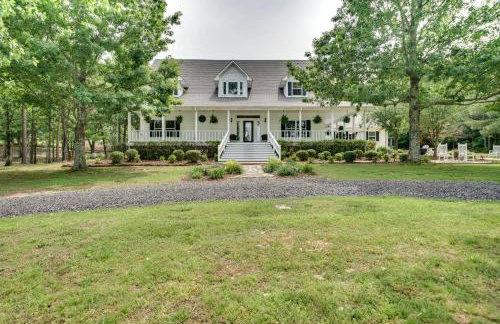 Spacious Getaway By Wolf Pen Gap 15 Acres and Pool! - Foto 37
