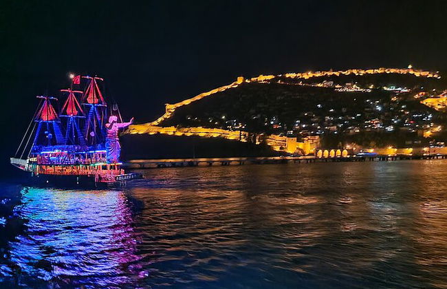 Da Alanya e Side: trasferimento al tour in barca della discoteca notturna - Foto 10