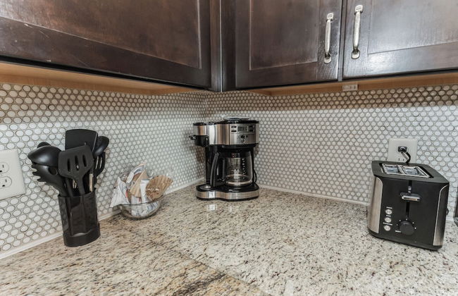 Modern Loft Near West End! - Foto 8