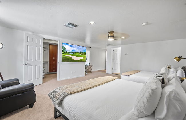 Caddy Shack - 6BD Pool with Golf Views - Foto 8