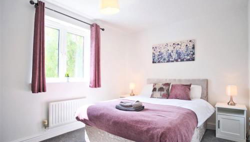 St Kats Mews 4 bed with parking - Foto 4, wardrobe