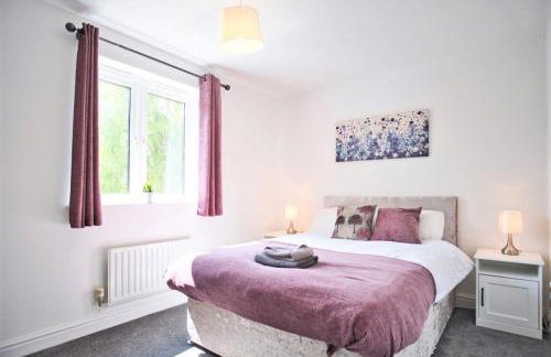 St Kats Mews 4 bed with parking - Foto 4