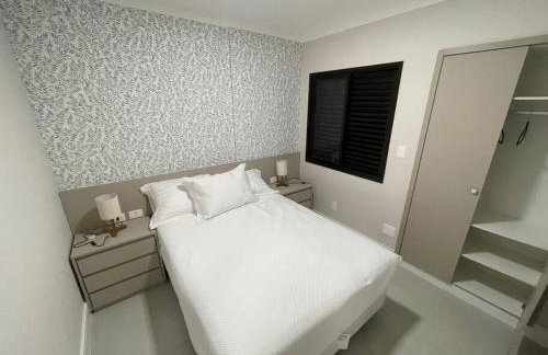 Guarujá - Tombo - Pé na Areia - Foto 14