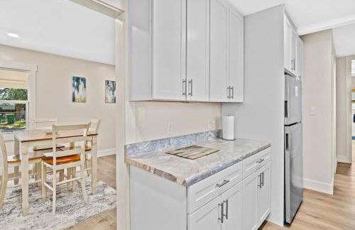 Cozy Coastal Cottage - Foto 9