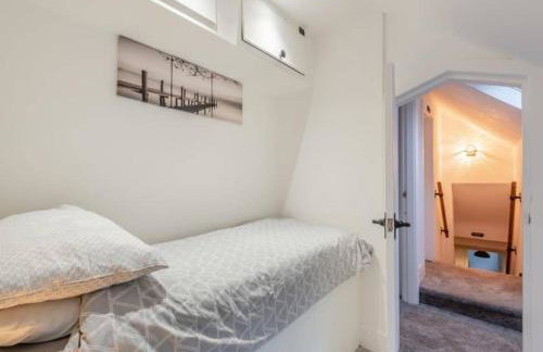 Cozy Countryside Cottage Retreat in Elkesley - Foto 7