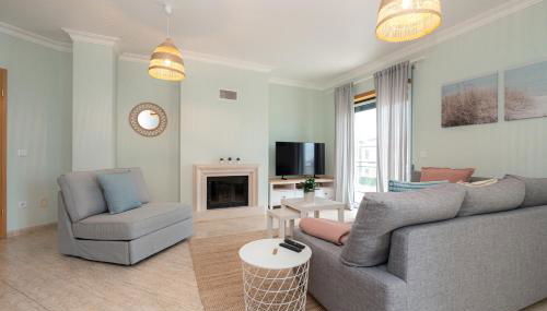 Atlantic Ocean 2BDR with Pool by LovelyStay - Foto 2