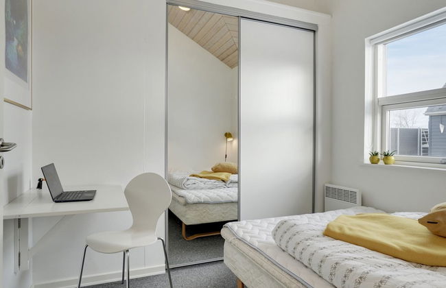 "Thorwith" - 150m from the sea - Foto 16