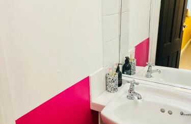 The Beach Retreat - A Bijou Seaside Maisonette - Foto 3