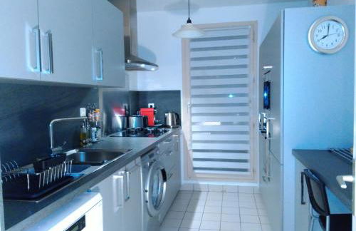 Bel et spacieux appartement de 84 m² avec parking très proche du Métro Garibaldi - Foto 20