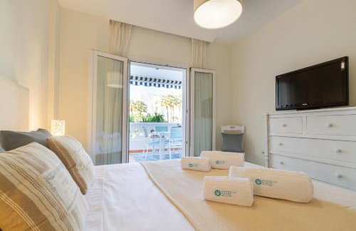 MARBELLA BANUS SUITES - Banús Playa Rocío - 3BR - 3BA - Direct Beach & Sea Access Complex - Outdoor Terrace w Garden Views - Pool - 3 Min Walk to Puerto Banús & Corte Ing Luxury Shopping - Ideal for Families - Foto 28